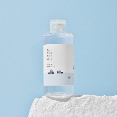 Зволожуючий тонер з ефектом пілінгу ROUND LAB 1025 Dokdo Toner, 100 мл RL025 фото