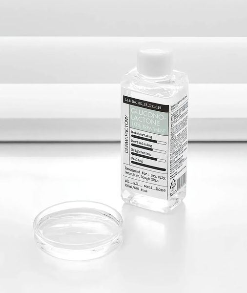 Делікатна відлущуюча есенція &ndash; тонер Gluconolactone 10% Treatment 150 мл DF018 фото