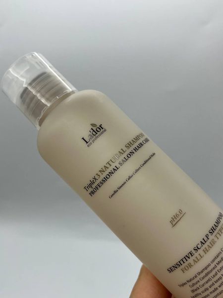 Безсульфатний органічний шампунь з ефірними оліями Triplex Natural Shampoo, 150 мл L003 фото