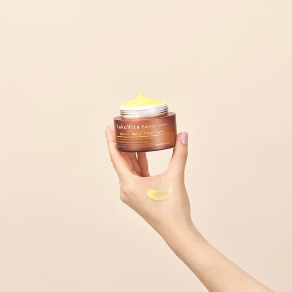 Зволожувальний крем з бакучіолом і вітамінами C та E THANK YOU FARMER BakuVita Barrier Cream, 50 мл TF005 фото