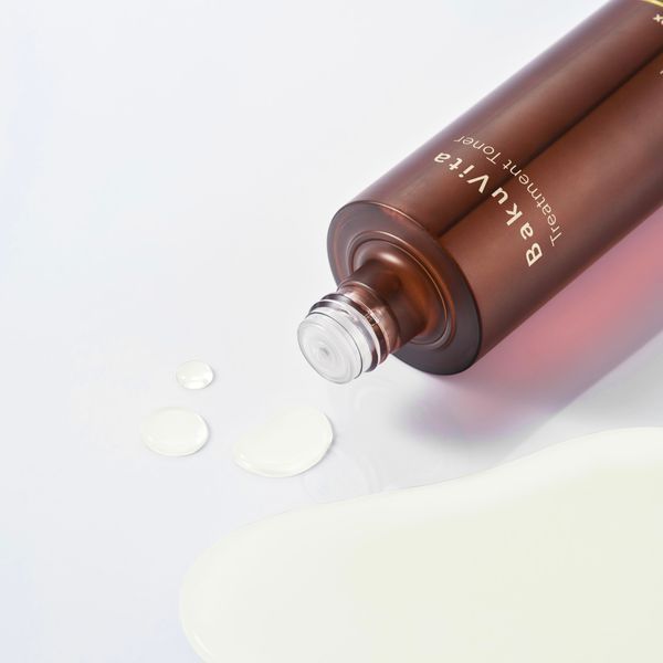 Зволожувальний тонер з бакучіолом і вітамінами C та E THANK YOU FARMER BaKuVita Treatment Toner, 200  мл TF007 фото