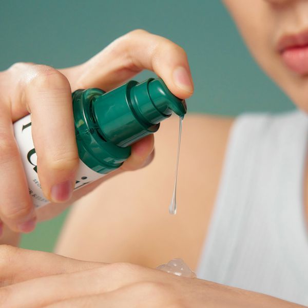 Заспокійлива сироватка з центелою та ніацинамідом Purito Seoul Wonder Releaf Centella Serum, 60 мл PS009 фото