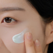 Сонцезахисний серум Skin1004 Madagascar Centella Hyalu-Cica Water-Fit Sun Serum SPF50+ PA++++ SK001 фото 4